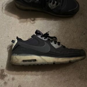 Dark Gray Nike Airmaxes